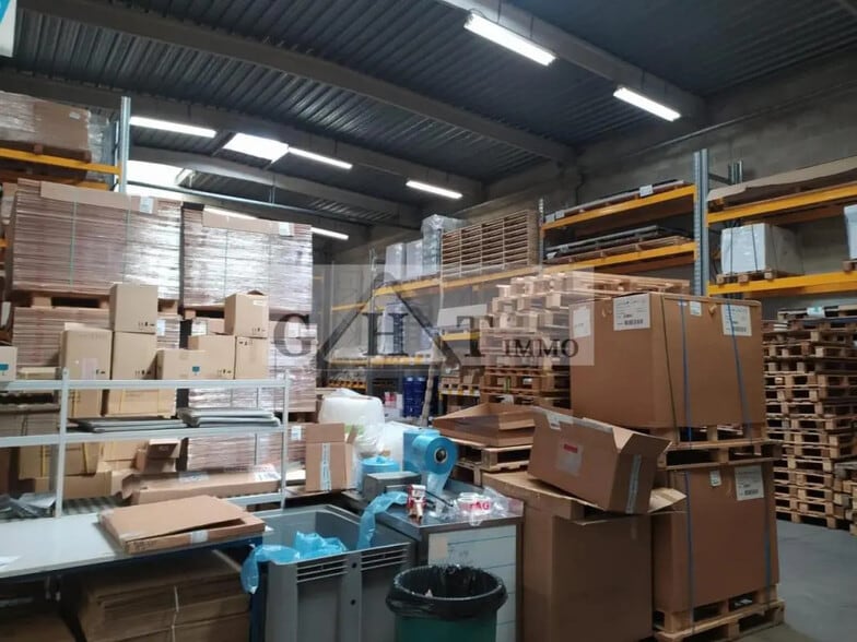 Industriel/Logistique dans Torcy à vendre - Photo intérieure – Image 3 sur 12