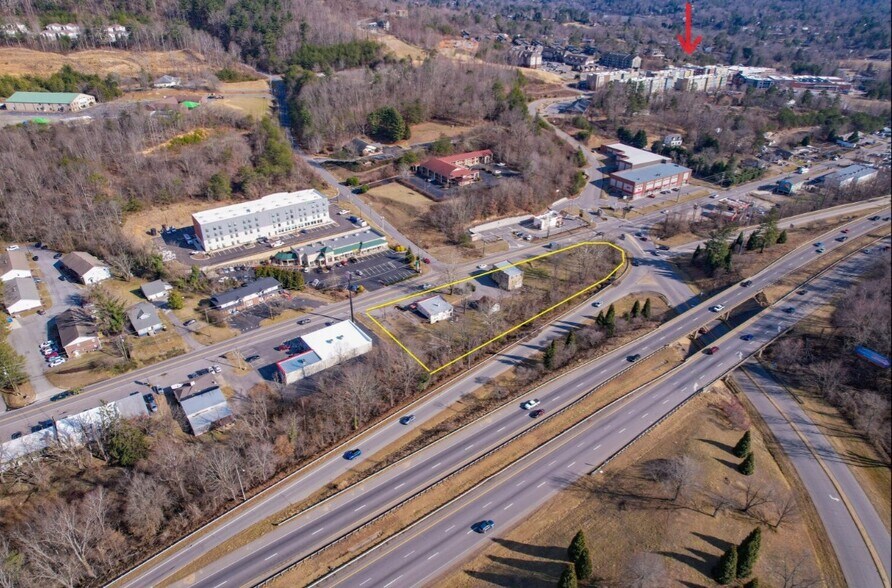 128-138 Weaverville Road, Asheville, NC à vendre - Aérien – Image 3 sur 5