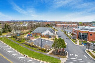 Plus de détails pour 43181 Amberwood Plz, Chantilly, VA - Spécialisé à vendre