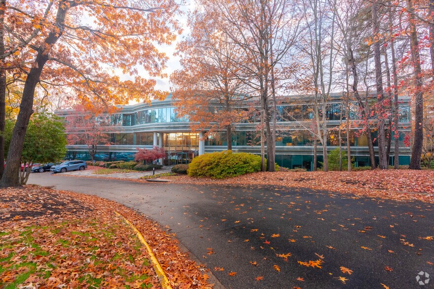 9201 Arboretum Pky, Richmond, VA à louer - Photo de l’immeuble – Image 2 sur 7
