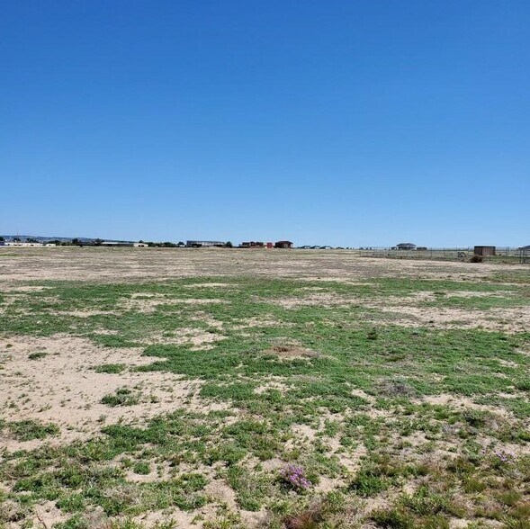 143 Palmer Lake, Pueblo West, CO à vendre - Photo de l’immeuble – Image 3 sur 3