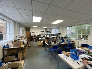 Copyground Ln, High Wycombe à louer Photo de l’immeuble– Image 1 sur 4