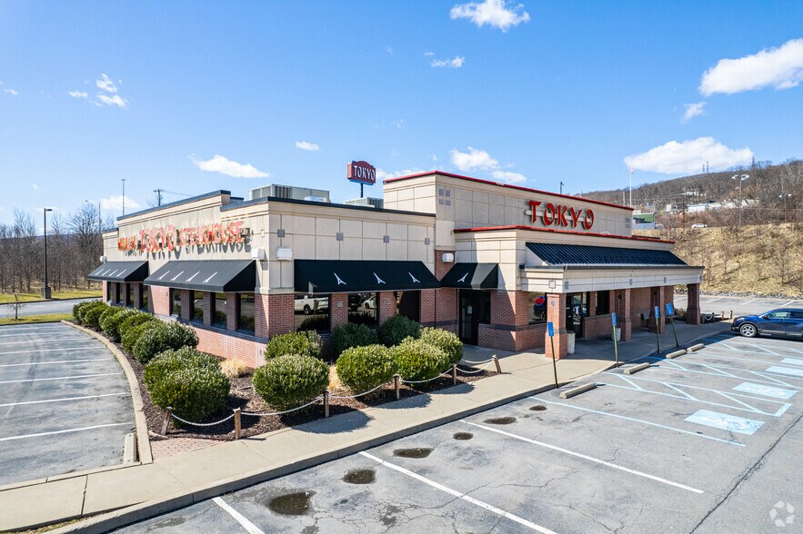 600-800 Commerce Blvd, Dickson City, PA à louer - Photo principale – Image 2 sur 4