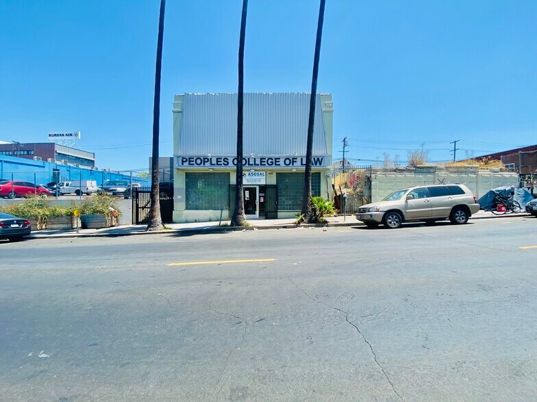 660 S Bonnie Brae St, Los Angeles, CA à vendre - Photo de l’immeuble – Image 2 sur 35