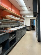 727 Norristown Rd, Lower Gwynedd, PA à louer Photo intérieure– Image 2 sur 5