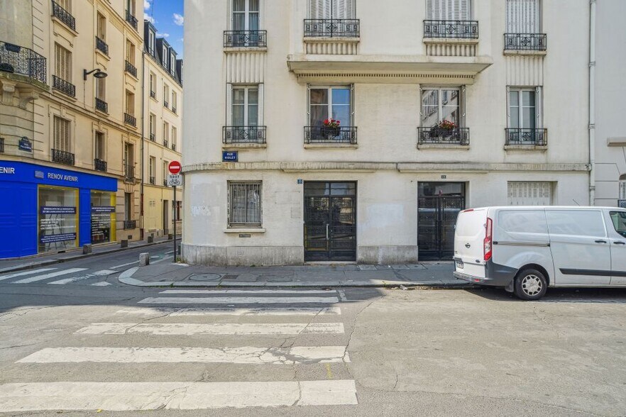 18 Bis Rue Violet, Paris à vendre - Photo de l’immeuble – Image 2 sur 22