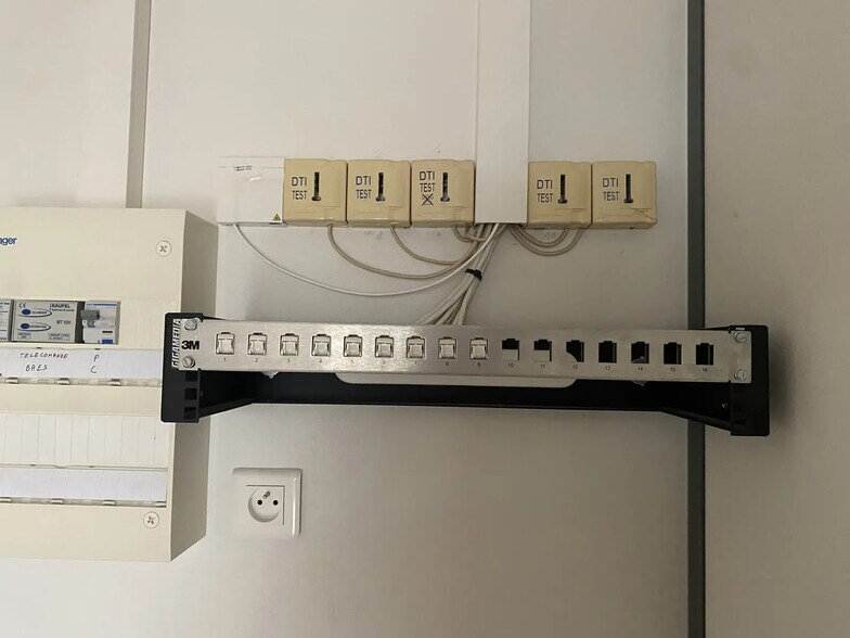 Bureau dans Gradignan à louer - Photo intérieure – Image 3 sur 11