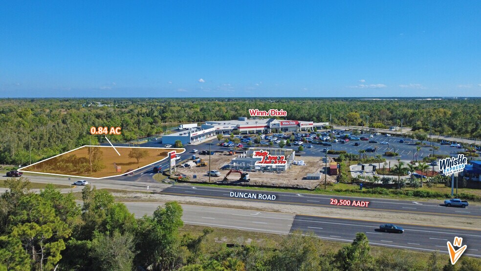 5500 Duncan Rd, Punta Gorda, FL à vendre - Photo de l’immeuble – Image 2 sur 5