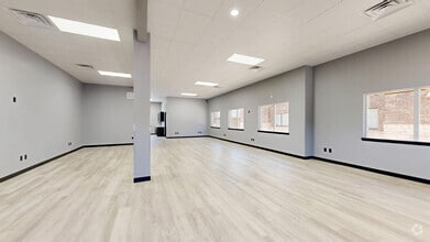 3903 98th St, Lubbock, TX à louer Numérisation 3D Matterport– Image 1 sur 7