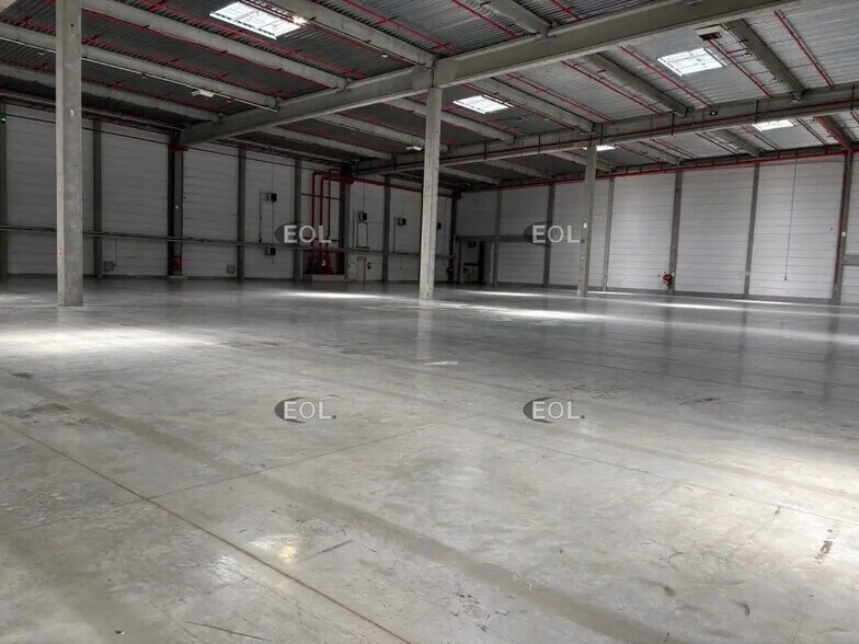 Industriel/Logistique dans Saulce-sur-Rhône à louer - Photo de l’immeuble – Image 2 sur 6