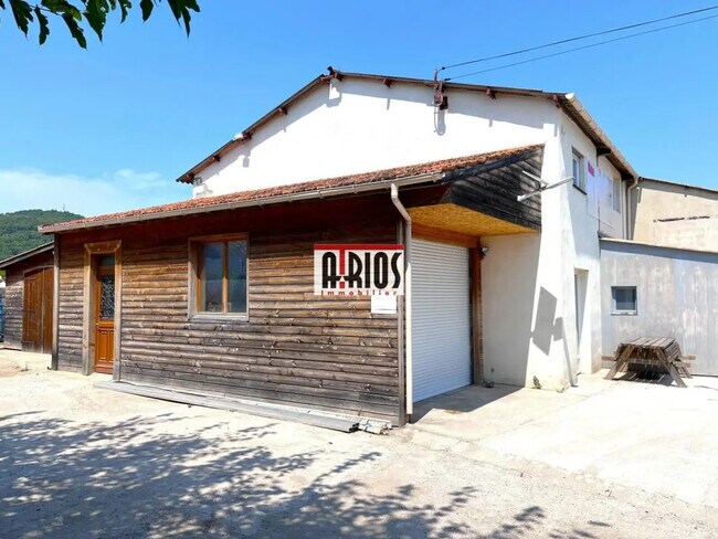 Plus de détails pour Industriel/Logistique à louer