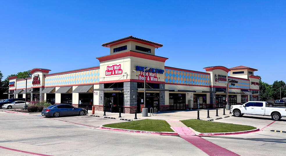 513 W Jefferson St, Grand Prairie, TX à louer - Photo de l’immeuble – Image 1 sur 10