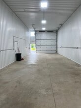 4501 Airport Dr, Valparaiso, IN à louer Photo intérieure– Image 2 sur 6