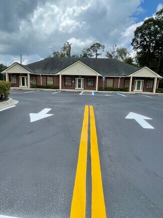 Plus de détails pour 450107-450115 State Road 200, Callahan, FL - Bureau à louer