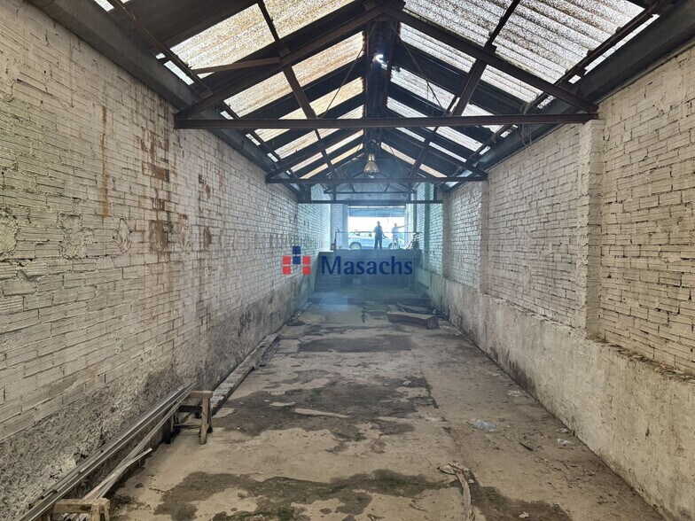 Industriel/Logistique dans Terrassa, Barcelona à vendre - Photo de l’immeuble – Image 2 sur 3