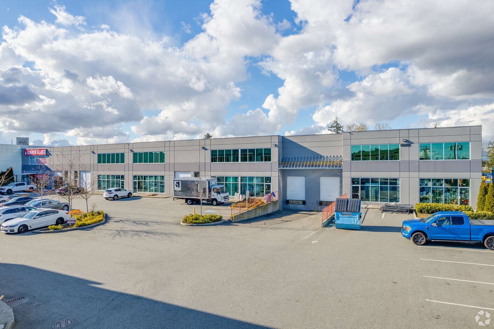 13033 76th Ave, Surrey, BC à vendre Photo principale– Image 1 sur 12