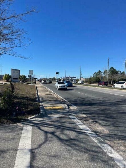 1436 David Ave, Panama City, FL à louer - Photo de l’immeuble – Image 2 sur 4