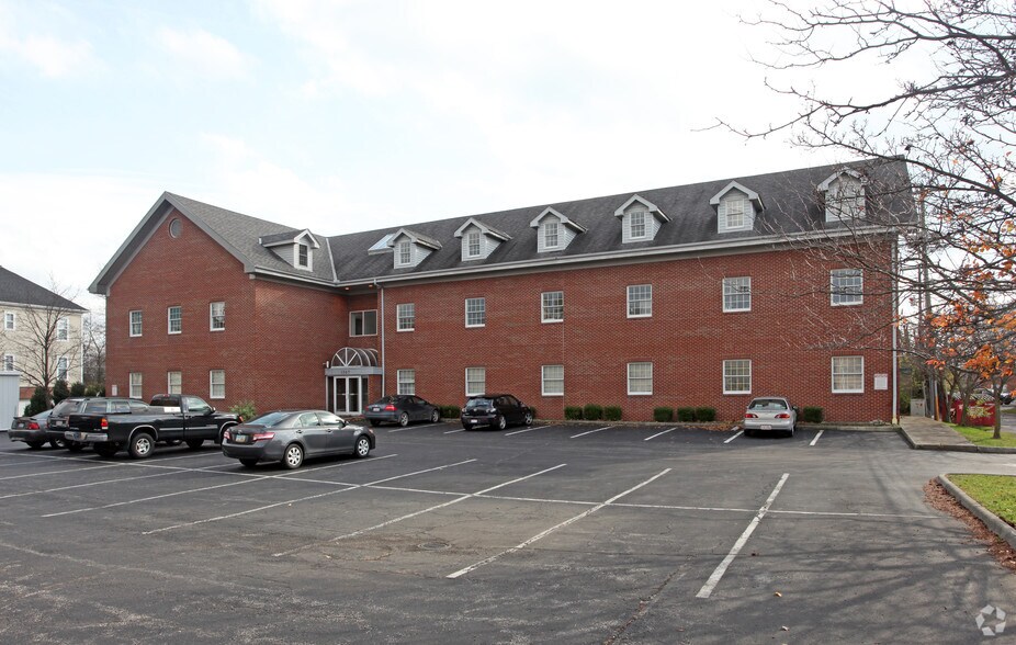 1507 Chambers Rd, Columbus, OH à louer - Photo principale – Image 1 sur 4