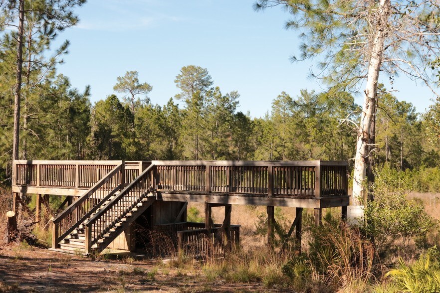 134 Shoreside Trail, Crescent City, FL à vendre - Photo de l’immeuble – Image 3 sur 35