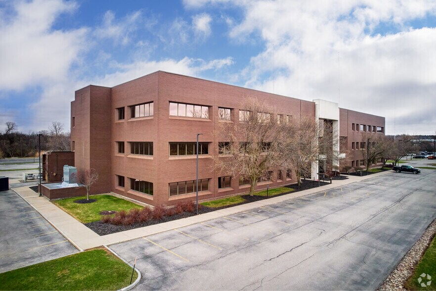 300 Canal View Blvd, Rochester, NY à louer - Photo principale – Image 1 sur 14