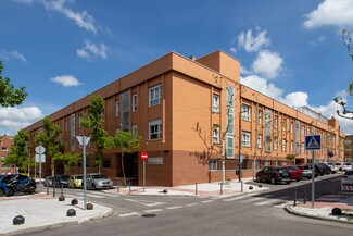 Plus de détails pour Avenida Coruña, 10, San Sebastián de los Reyes - Logement à vendre