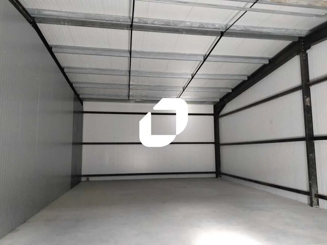 Local d’activités dans Mios à louer Photo de l’immeuble– Image 1 sur 3