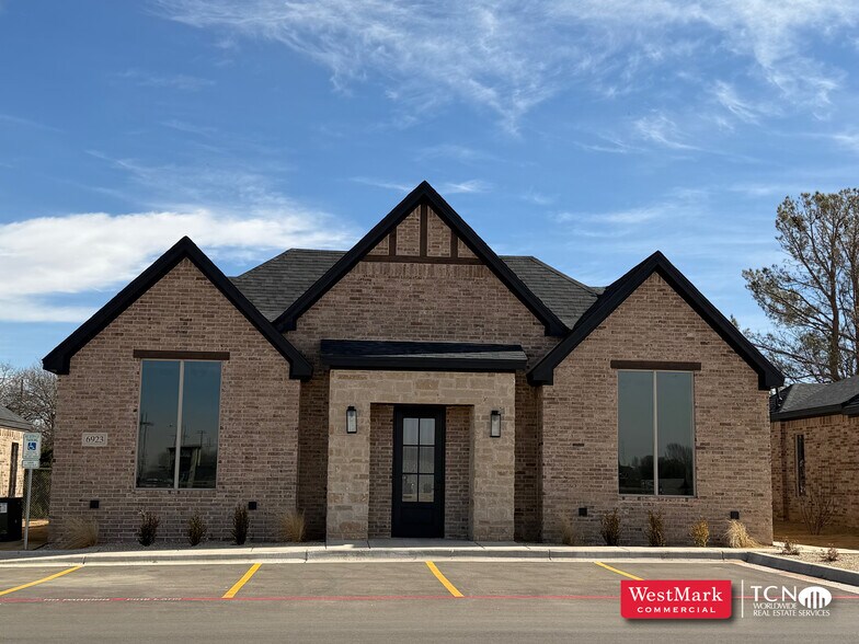 6923 82nd st, Lubbock, TX à louer - Photo principale – Image 1 sur 7
