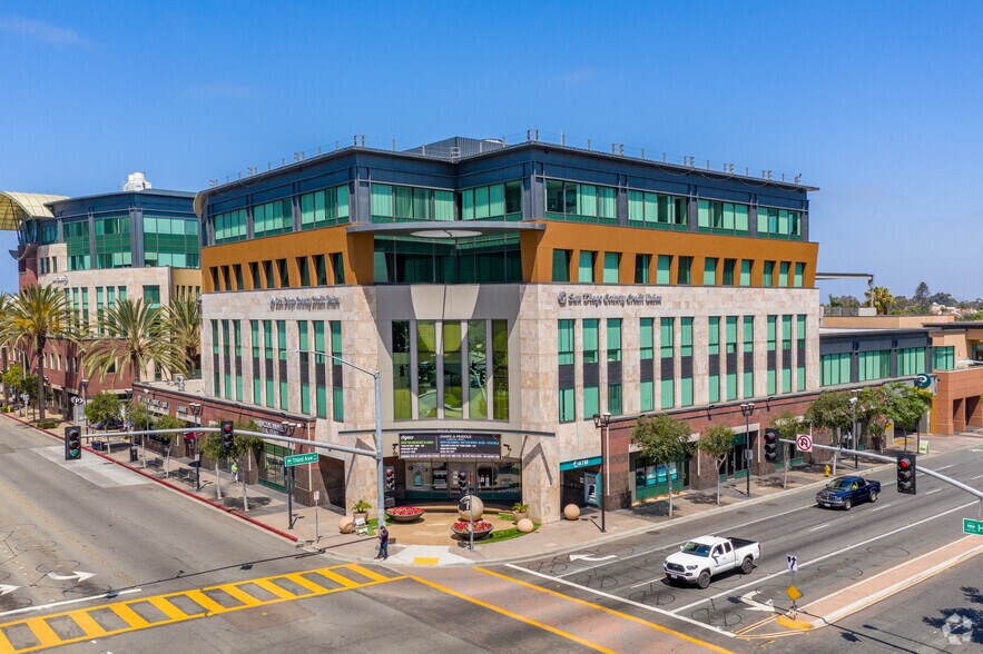303 H St, Chula Vista, CA à louer - Photo de l’immeuble – Image 1 sur 15