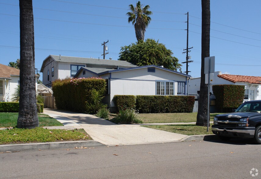 1930-1934 Hornblend St, San Diego, CA à vendre - Photo de l’immeuble – Image 3 sur 15