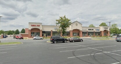 5706-5517 Wyalong Dr, Charlotte, NC à louer Photo de l’immeuble– Image 2 sur 5