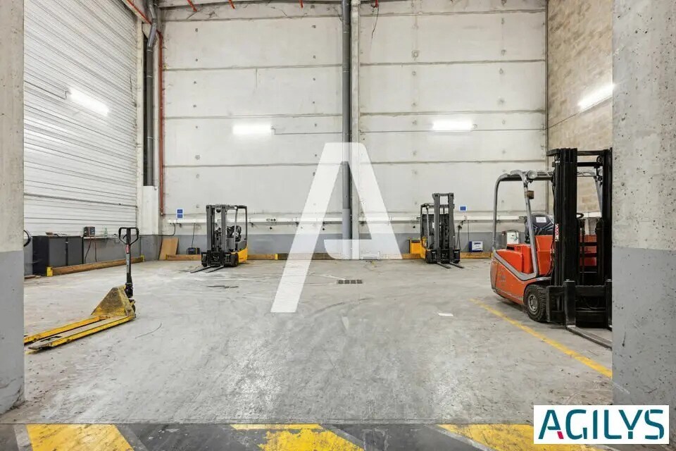 Industriel/Logistique dans Roissy-en-Brie à louer Photo intérieure– Image 1 sur 7