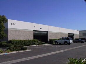 370 N Palm St, Brea, CA à louer Photo de l’immeuble– Image 2 sur 2