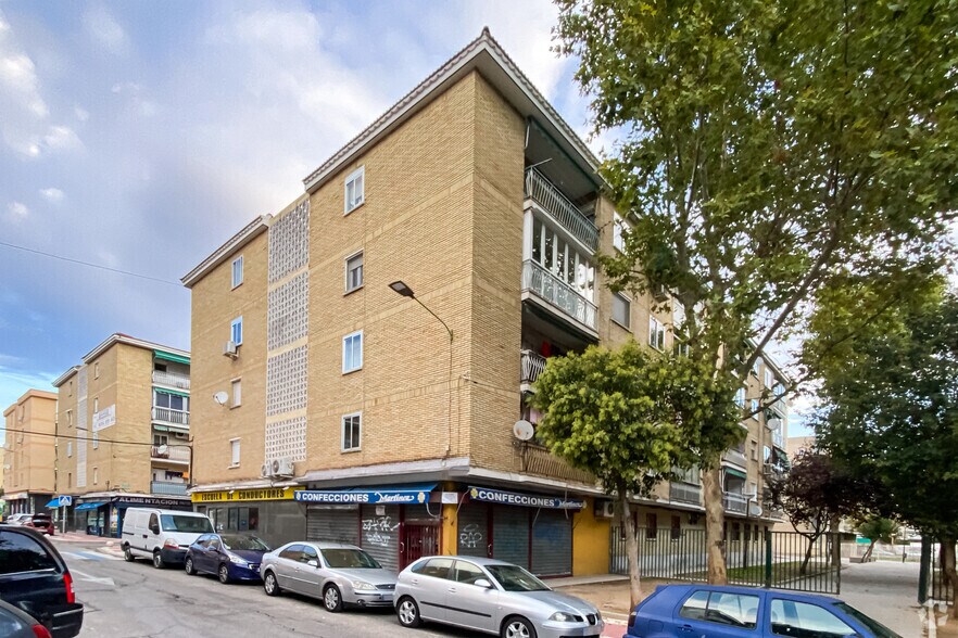 Calle San Antón, 72, Parla, Madrid à vendre - Photo de l’immeuble – Image 2 sur 2