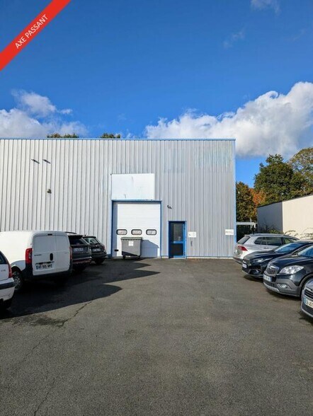 Local d'activités dans La Mézière à vendre - Photo de l’immeuble – Image 1 sur 6