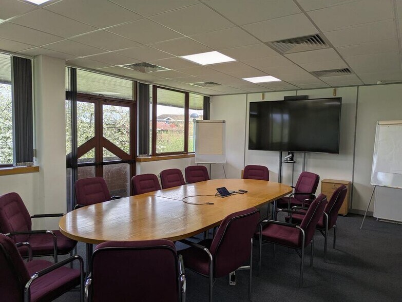 60 Priestley Rd, Guildford à louer - Photo intérieure – Image 3 sur 6