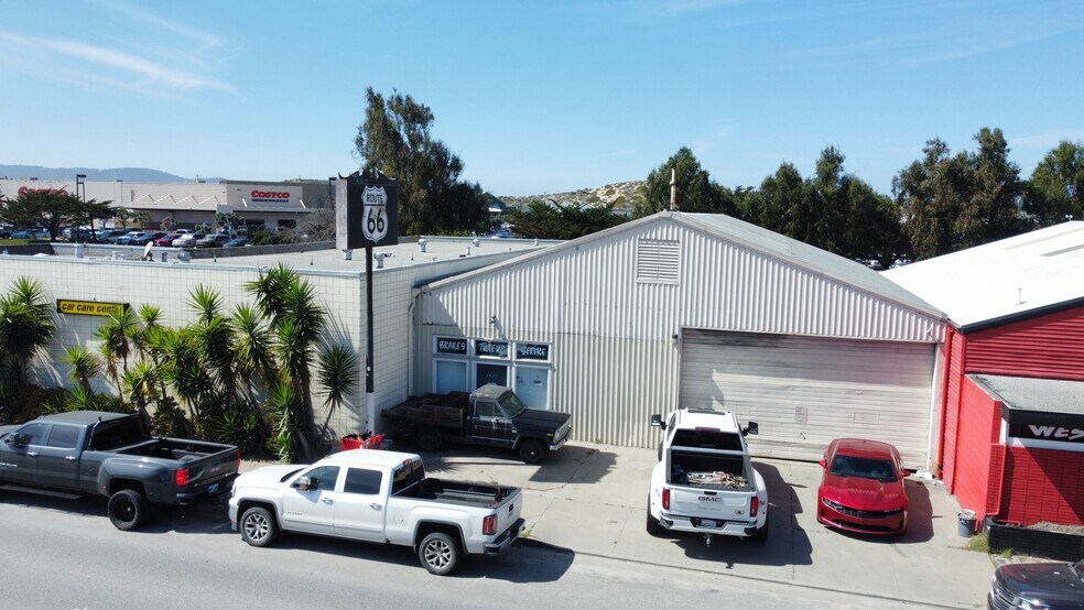 1929 Del Monte Blvd, Seaside, CA à vendre - Photo de l’immeuble – Image 2 sur 5