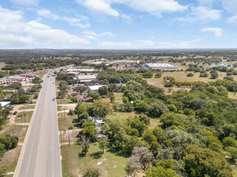 1404 Central Texas Expy, Lampasas, TX à vendre - Aérien – Image 3 sur 18