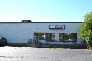Plus de détails pour 3545-3575 Grand Ave, Gurnee, IL - Local d'activités à louer