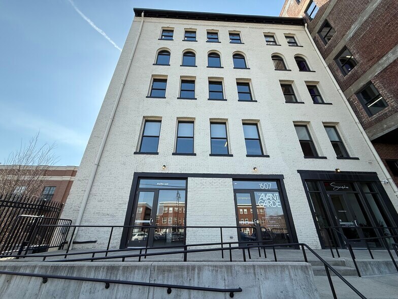 607 E 3rd St, Dayton, OH à louer - Photo de l’immeuble – Image 1 sur 12