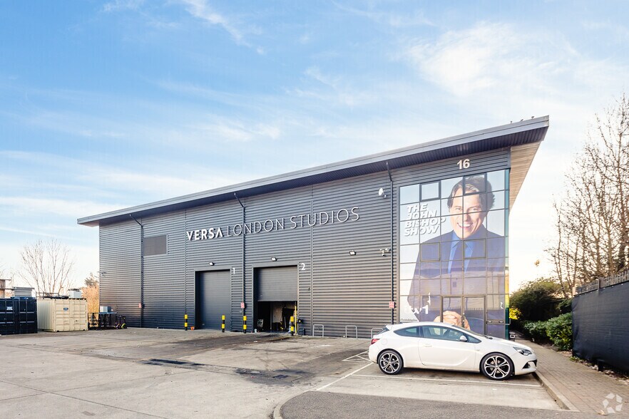 Kendal Av, Londres à louer - Photo de l’immeuble – Image 3 sur 5