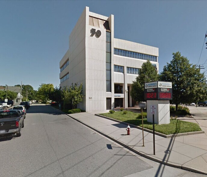 50 Jackson Ave, Syosset, NY à louer - Photo de l’immeuble – Image 3 sur 3