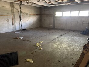 1711-1759 N Powerline Rd, Pompano Beach, FL à louer Photo intérieure– Image 2 sur 5