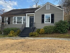1991 Rockledge Rd NE, Atlanta, GA à louer Photo de l’immeuble– Image 2 sur 2