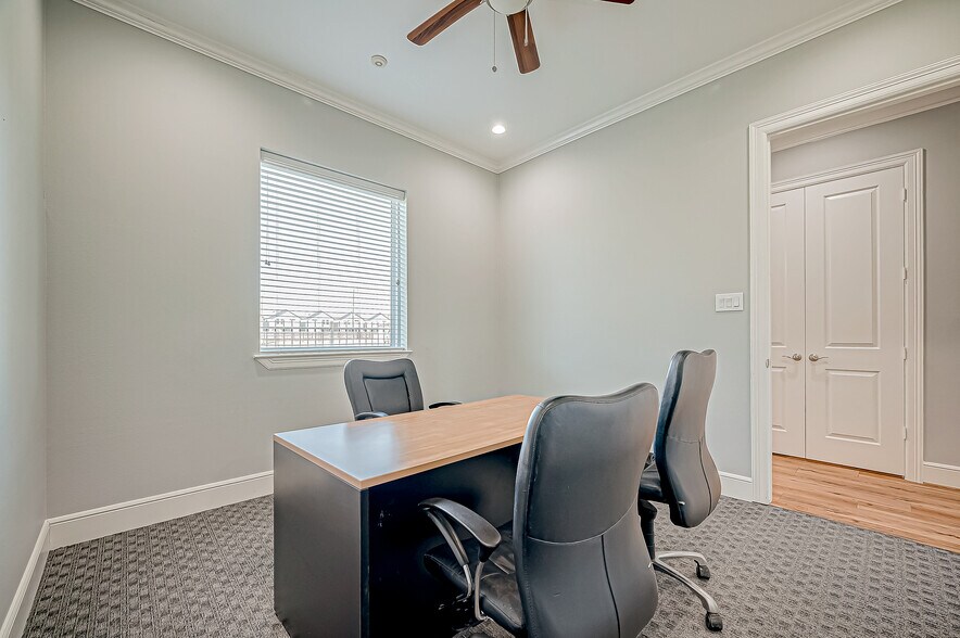 18514 Green Land Way, Houston, TX à vendre - Photo intérieure – Image 2 sur 23