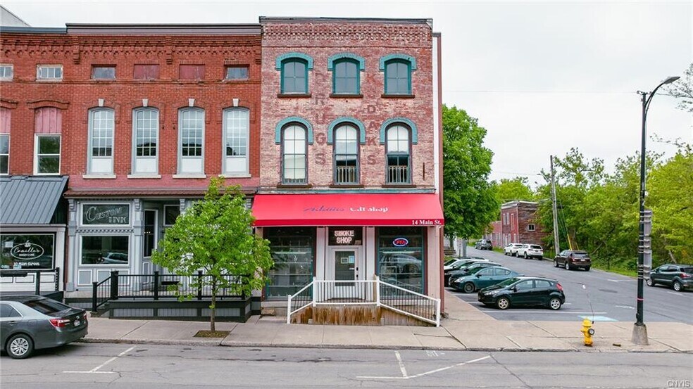 14 Main St, Adams, NY à vendre - Photo de l’immeuble – Image 1 sur 9
