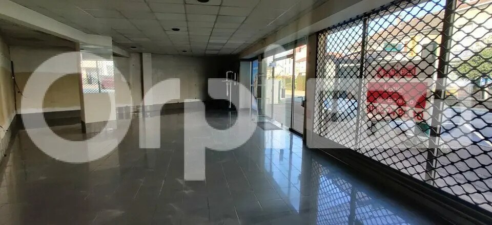 Local commercial dans Savigny-sur-Orge à louer - Photo de l’immeuble – Image 3 sur 5