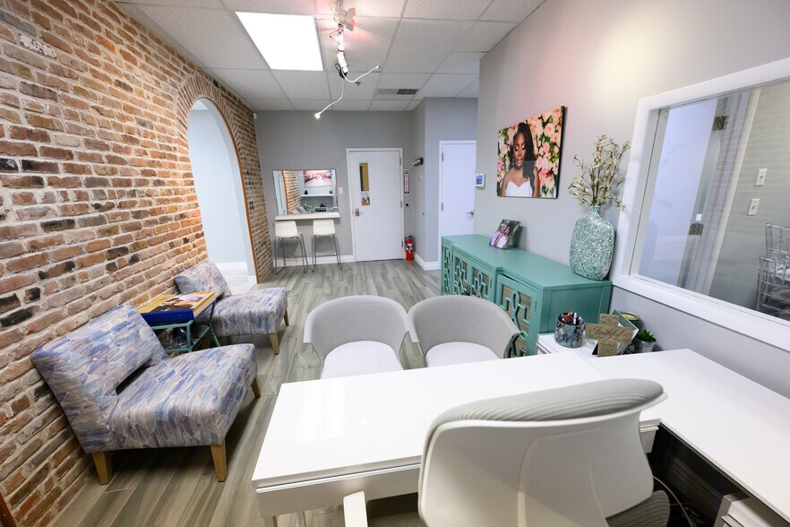 504 Hamburg Tpke, Wayne, NJ à louer - Photo de l’immeuble – Image 3 sur 12