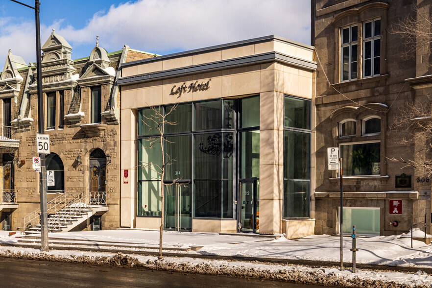 312 Rue Sherbrooke E, Montréal, QC à louer - Photo principale – Image 1 sur 5