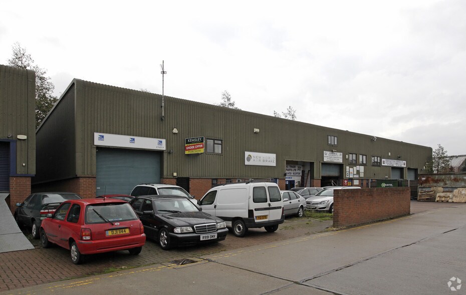 Purfleet Industrial Park, South Ockendon à louer - Photo principale – Image 1 sur 7