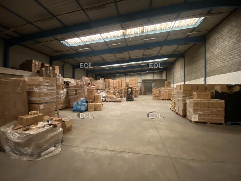 Industriel/Logistique dans Marseille à louer - Photo intérieure – Image 1 sur 6